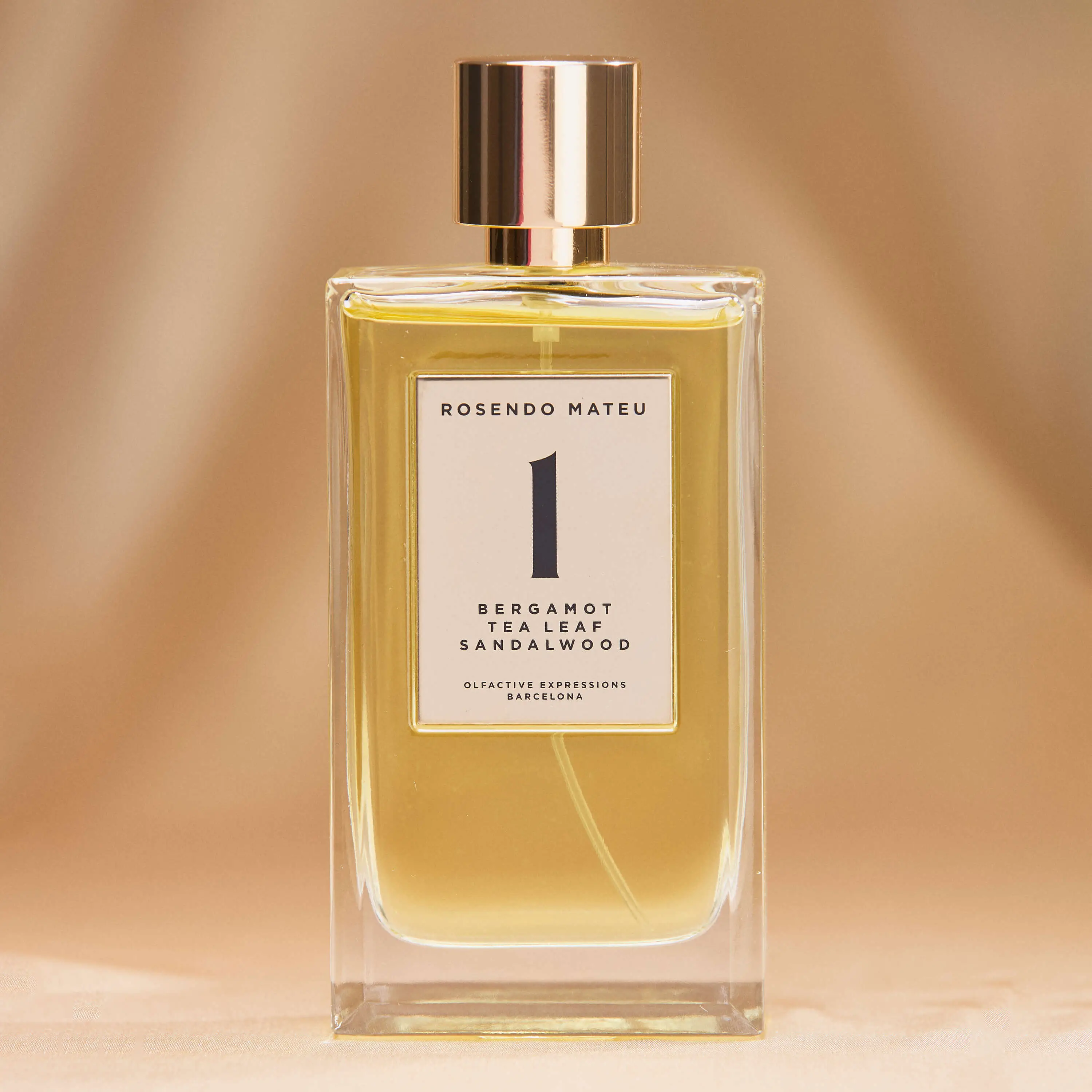 Nº 1 Bergamot, Tea Leaf, Sandalwood | The Scent Nest Nº 1 Bergamot, Tea Leaf, Sandalwood - Eau de Parfum