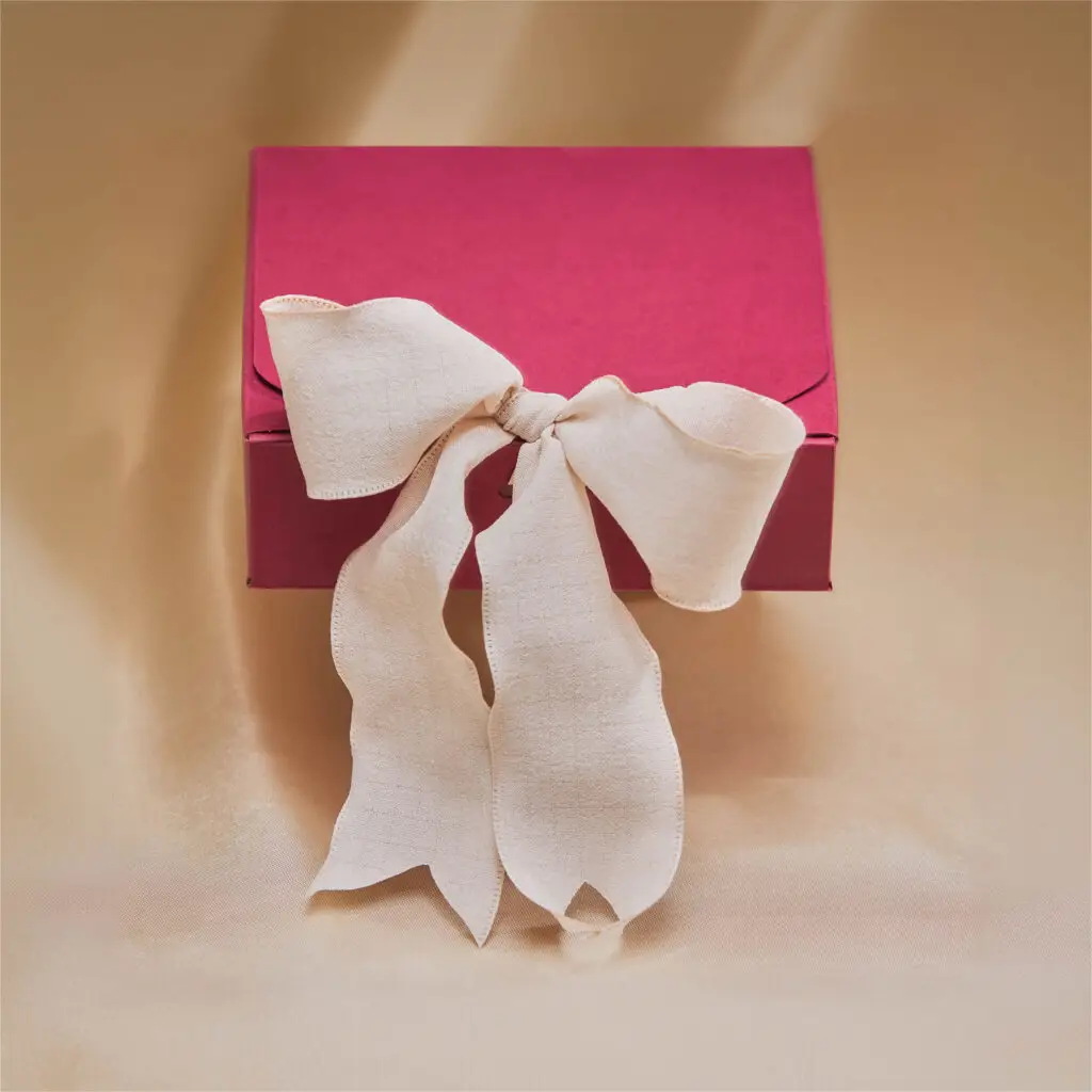 Împachetare Cadou By | The Scent Nest